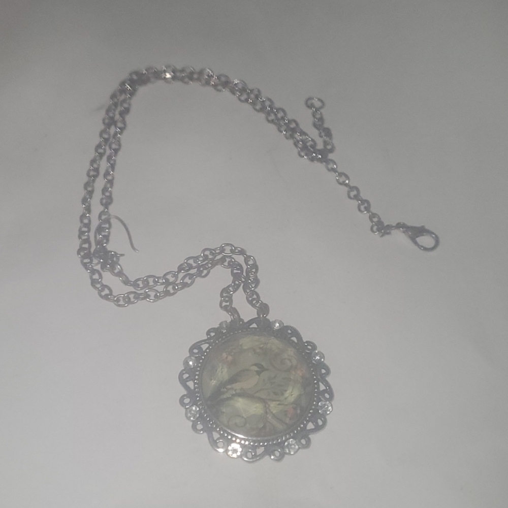 Bird necklace